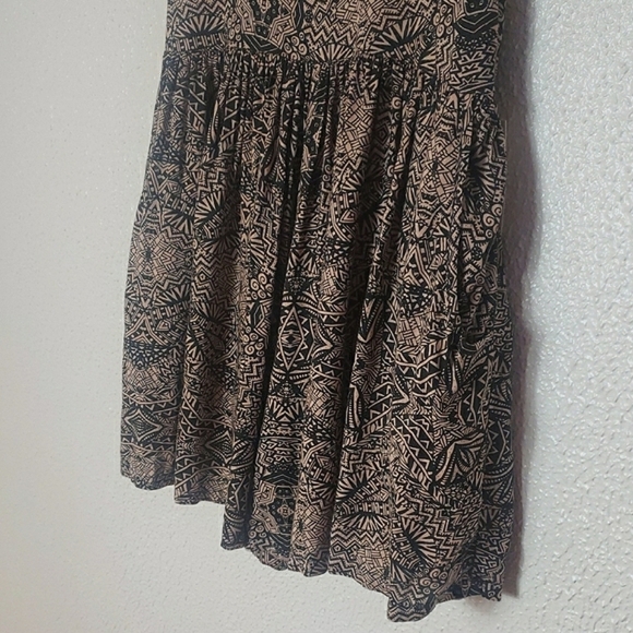 NWT Billabong Long Weekends Romper Tribal Black Cream Crochet Straps Pockets M - Picture 7 of 16